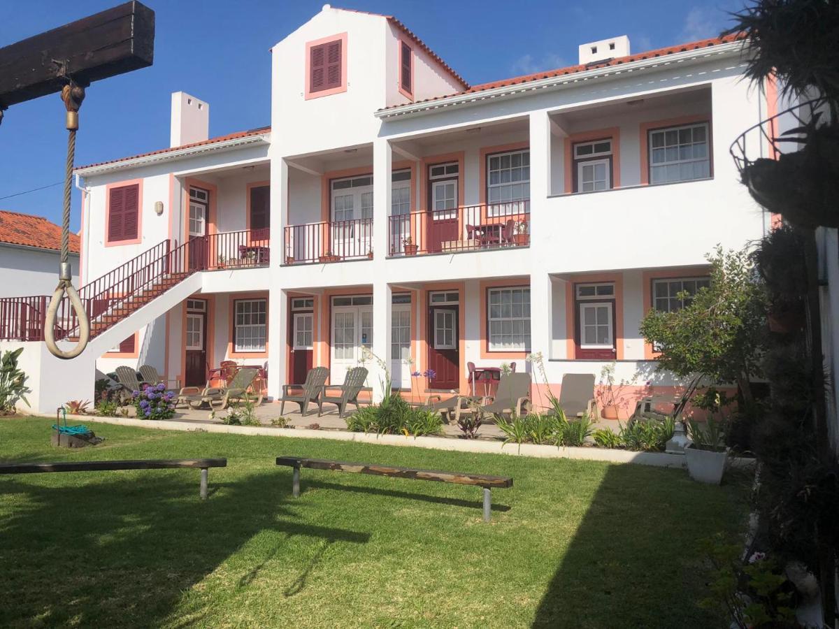 Apartamentos Sao Joao Horta  Exteriör bild