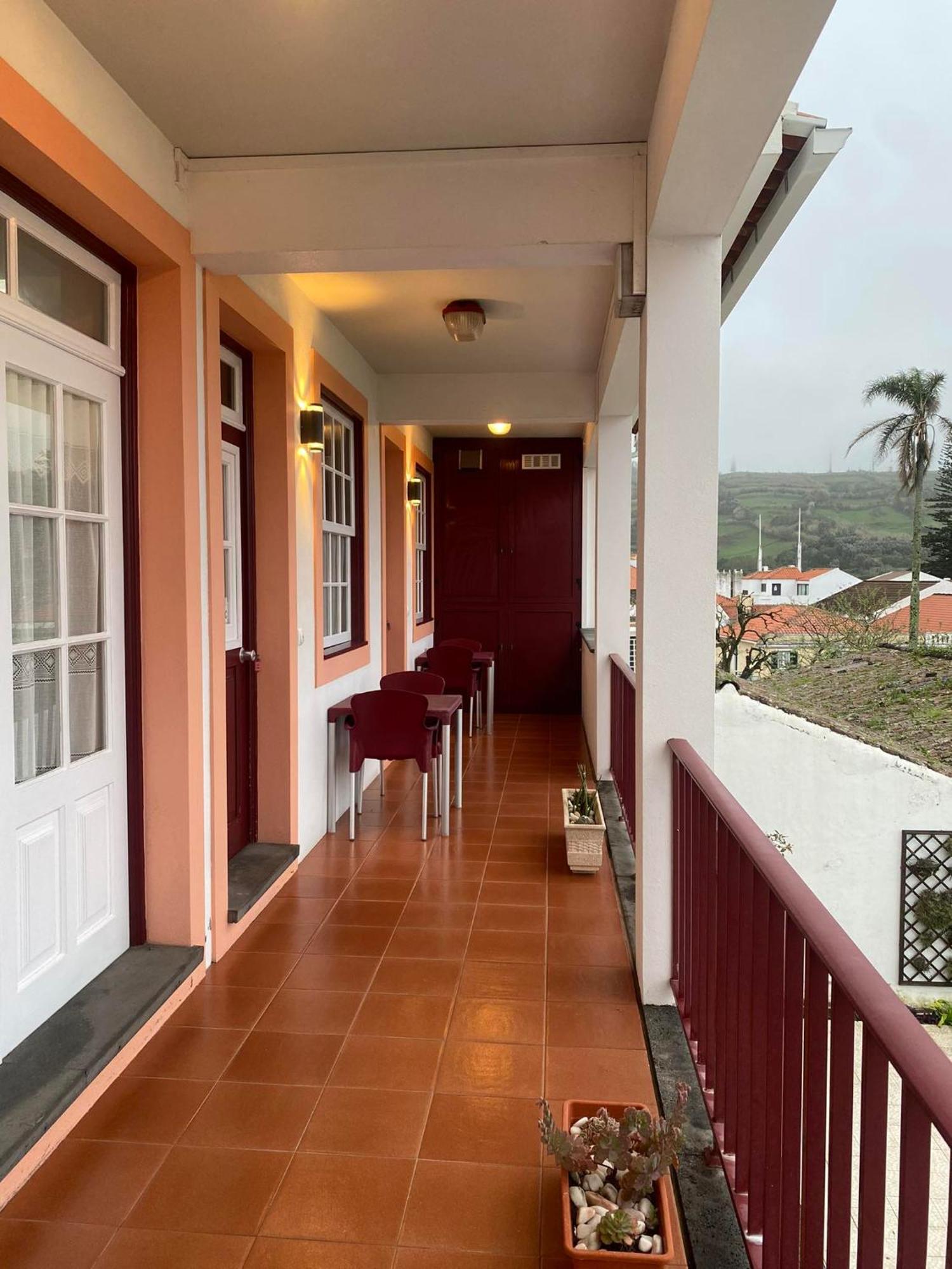 Apartamentos Sao Joao Horta  Exteriör bild