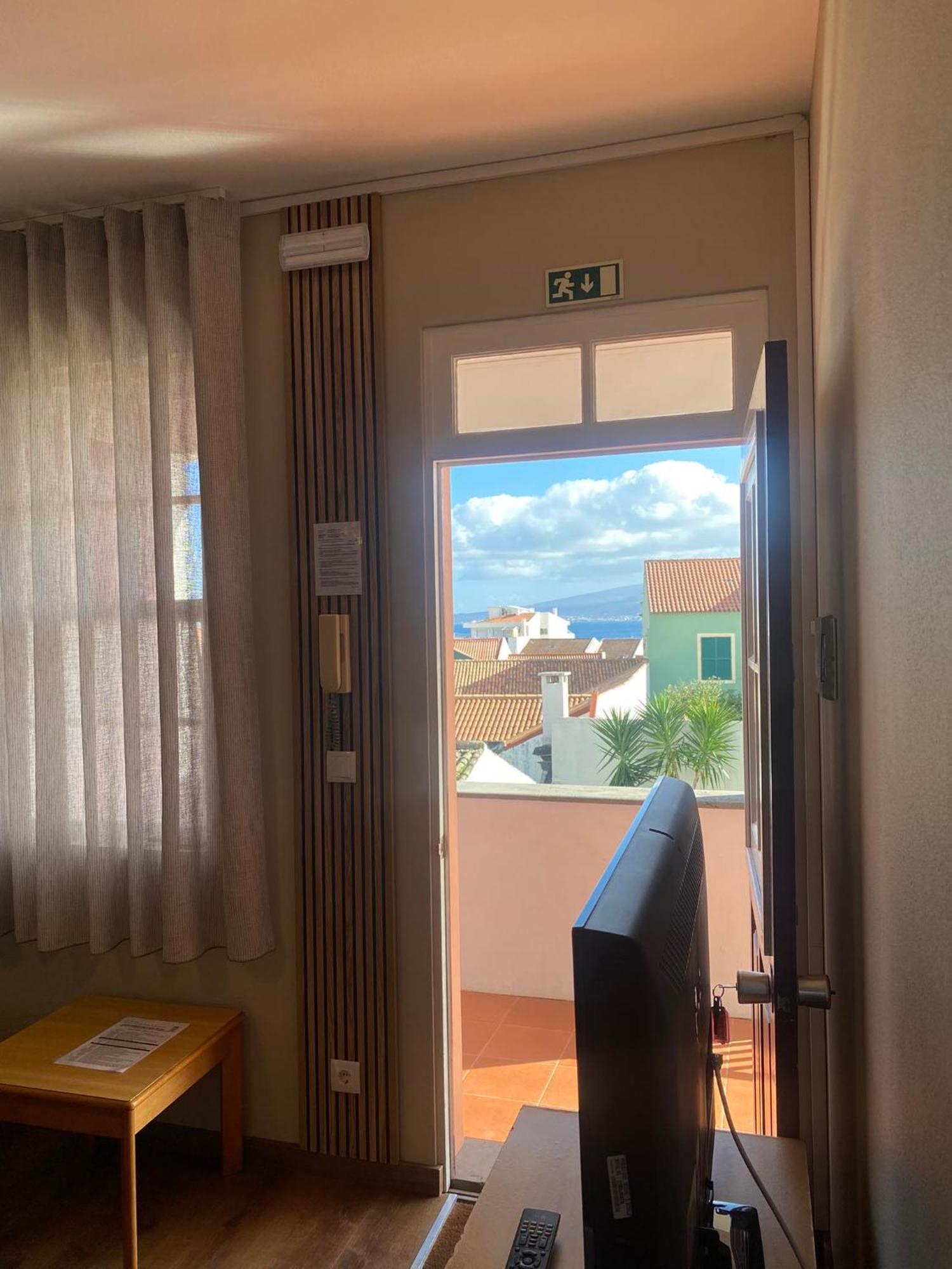 Apartamentos Sao Joao Horta  Exteriör bild