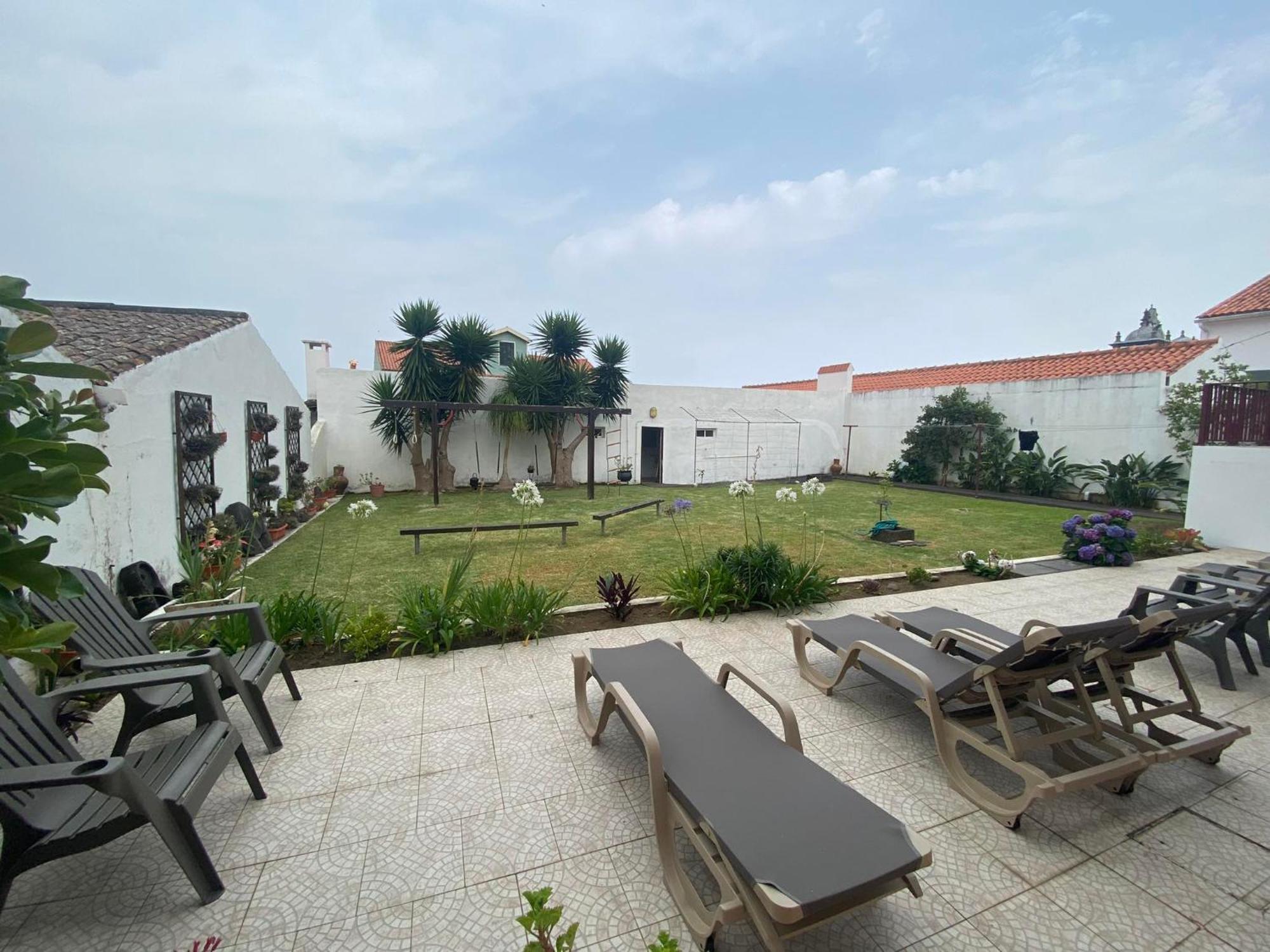Apartamentos Sao Joao Horta  Exteriör bild