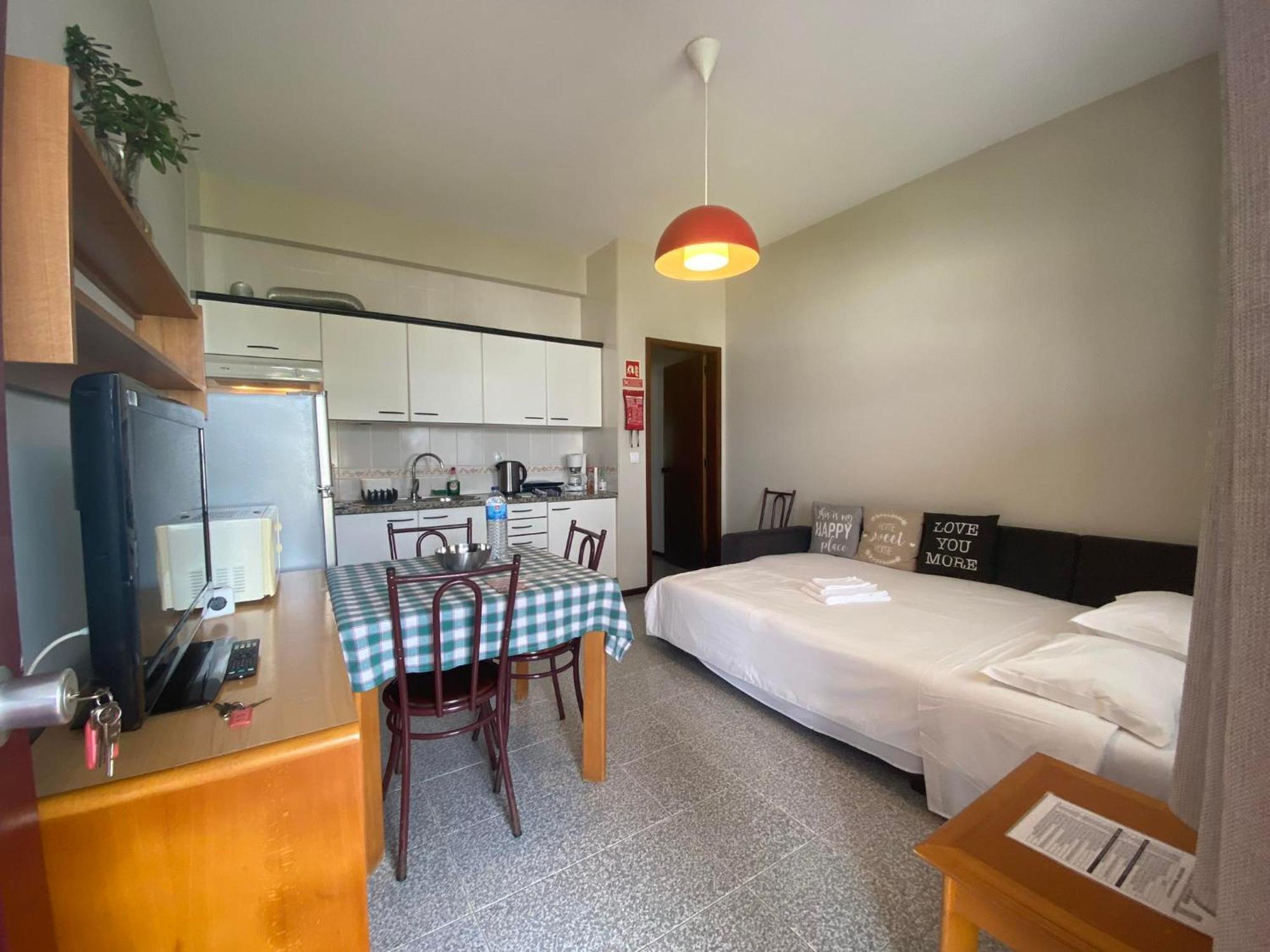 Apartamentos Sao Joao Horta  Exteriör bild